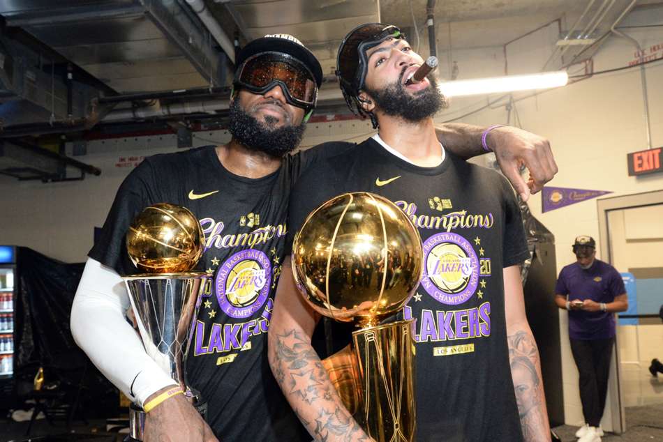 Happy 30th Birthday to Anthony Davis 
