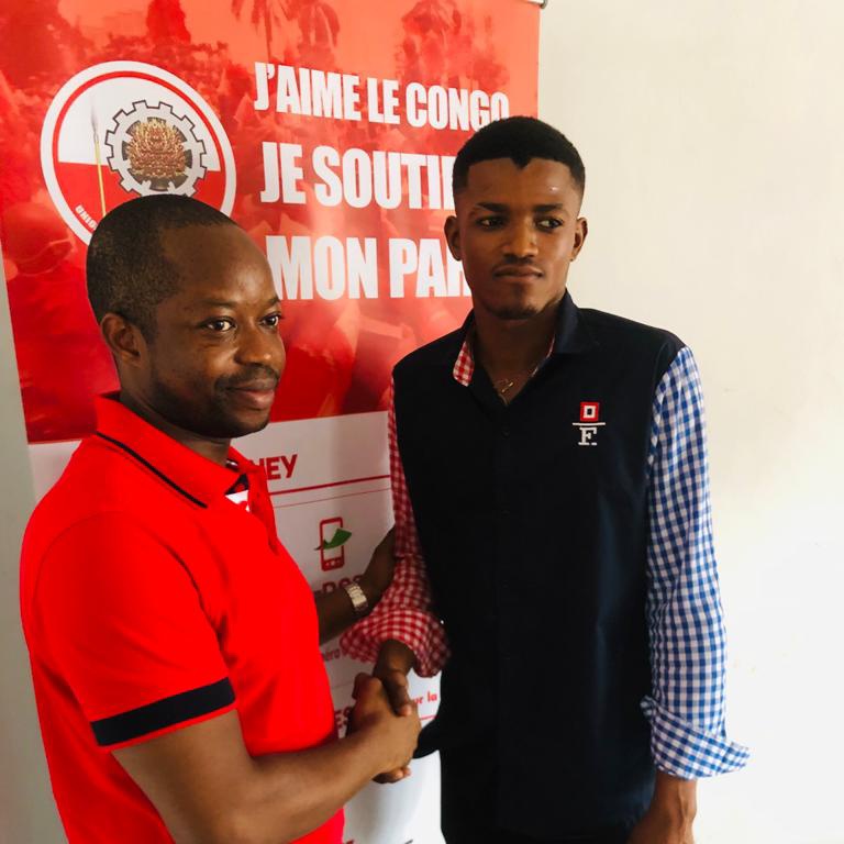 CMpiso's tweet photo. Fabuleux anniversaire coordon national Dr @SeleYemba  
Que du bonheur , succès, longévité, bénédiction t'accompagne CN https://t.co/3I5GgcS4pD