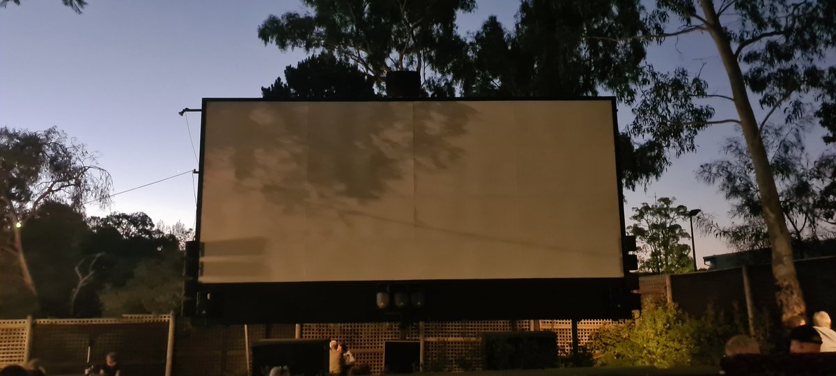 PJneedsleep's tweet image. Gotta love Autumn in Perth. Still 23 degrees and time to see "A man called Otto" at #Kookaburra outdoor cinema in Mundaring .
