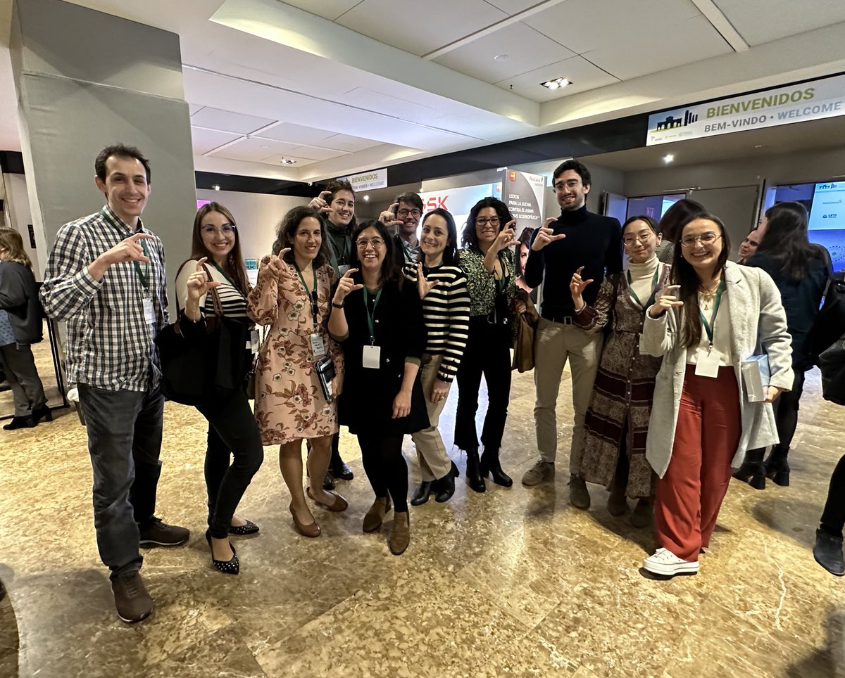 Nuestro equipo de jovenes alergólogos en SEAIC_SPAIC #iberico23 ¿Nos conoces?