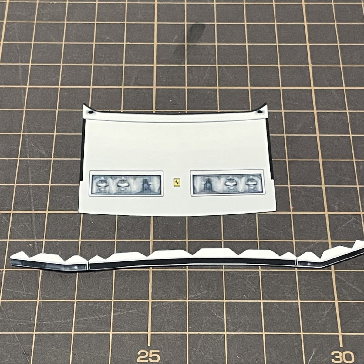 ペーパークラフト Paper craft 1:20 Ferrari Modulo Pininfarina 1970