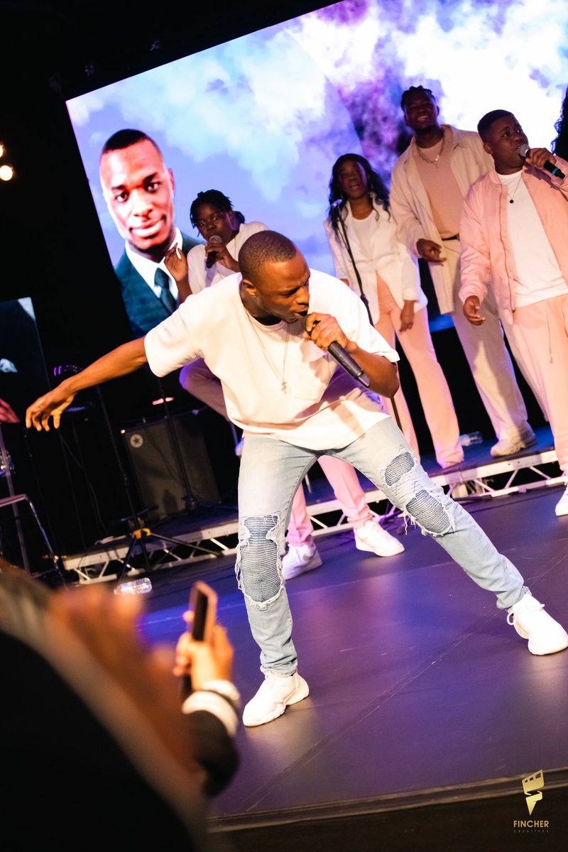 finchercreative's tweet photo. Some SHOTS of one amazing Minister, @benjyie the man that delivers the WORD in SONG! What a ministration, Leeds was set ABLAZE for God!

Event Photography!
CALL US NOW!!
+447729383810
+447429 577713

#finchercreatives #manchester #manchesterevents #leeds #leedsevents #photography https://t.co/n0ZYVIaKRN