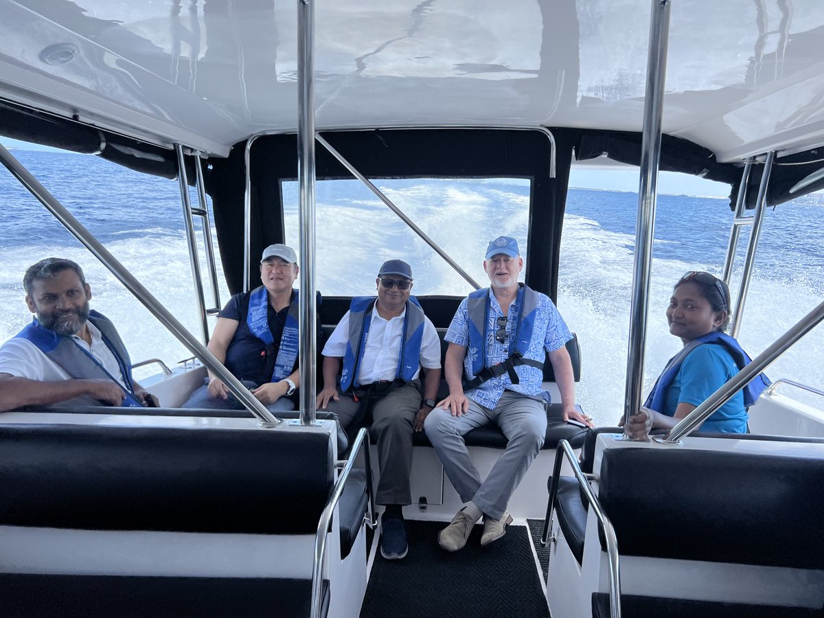 ThomsonFiji's tweet photo. Many thanks to Fisheries Minister Hassan &amp; Director-General Shafia for today’s visit to the Maldives Marine Research Centre. Opportunities for sustainable aquaculture in the Maldives are bounteous. Genuine partners are welcome for scientific research &amp; commercial investment. ⁦ https://t.co/0CD3CZryME