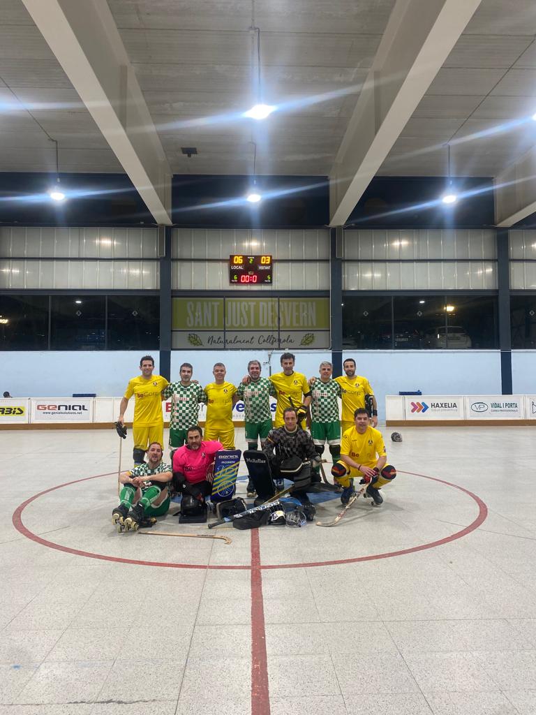 Setmana amb dues derrotes a domicili 9-2 davant el <a href="/FCBeterans/">Barça Hoquei Veterans</a> i ahir 6-3 davant del Sant Just.  Tot i així sempre competint,  donant la cara i amb opcions. Però anem curt d'efectius i ens passa factura. Ho seguirem intentant, per això som el club degà 😉!