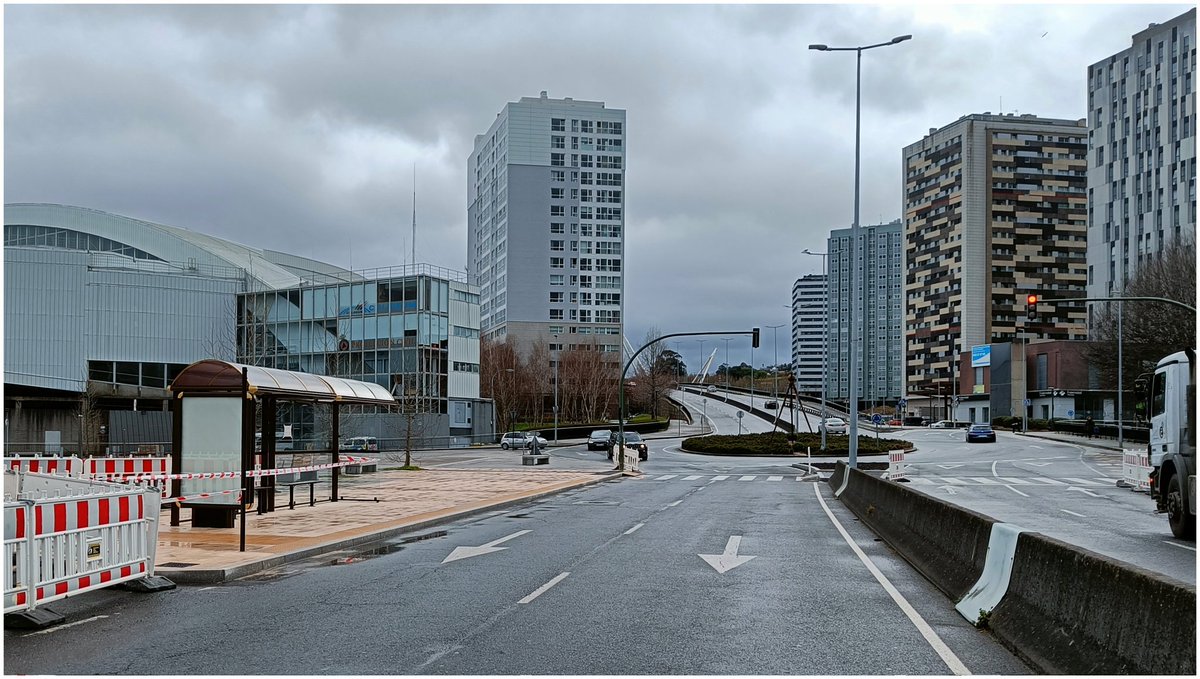 BlogBusurbano's tweet image. Hoy sábado, a las 12:30,
más que un post:

#dOSSIERbUSURBANO en el #BlogBusurbano sobre la inminente reubicación de la #Par540, cabecera de la #Lín5 de @TranviasCoruna.

Creando #HypeBusurbano.. 😉

A ver qué opináis todos
vosotros al respecto...