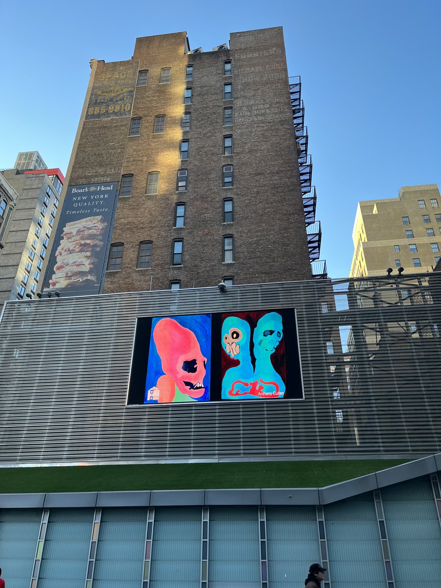 Bigger splash, big city. Two pieces of mine, shown on the screen <a href="/bigscreenplaza/">Big Screen Plaza</a> in conjunction with @arthouse.nyc (851 6th Ave, New York) it happened on the 8th of March. 
#art #visualart #painting #newyork