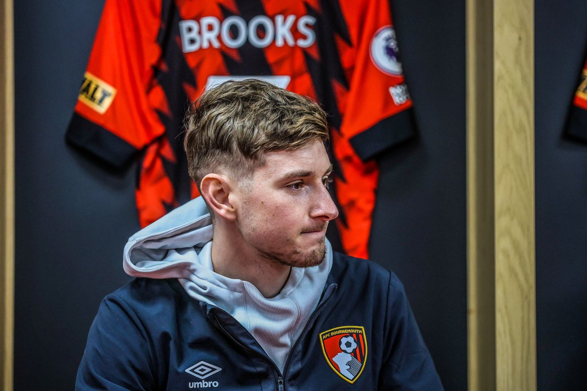 ❤️🍒 After 500+ days out due to Hodgkin Lymphoma, David Brooks is BACK on the bench for AFC Bournemouth this lunchtime! Heartwarming.