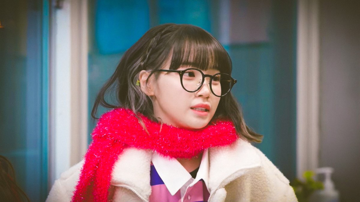 sunflowon's tweet photo. #르세라핌 #김채원 
#LE_SSERAFIM #KIMCHAEWON https://t.co/pDhjkfoiEJ