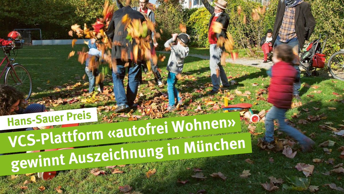 verkehrsclub's tweet photo. Die Hans-Sauer-Stiftung hat gestern in München unsere «Plattform #autofrei/#autoarm Wohnen» ausgezeichnet 🎉Das Preisgeld beträgt 3000 Euro und soll in das neu gestartete Projekt «Parkplatz-reduziert in Kleinstadt und Dorf» fliessen. 
👉Infos: https://t.co/G2tKftNfiD https://t.co/yMaytQcFwq