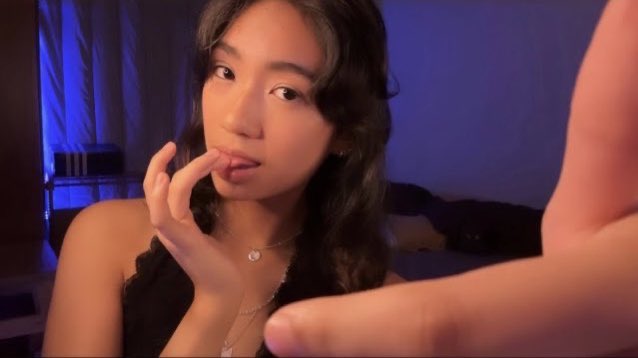 Spit painting pt 2 👀 
youtu.be/Cyn-G-ntsR4