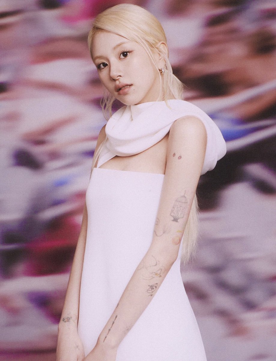 chaeyoung archive (rest) tweet media