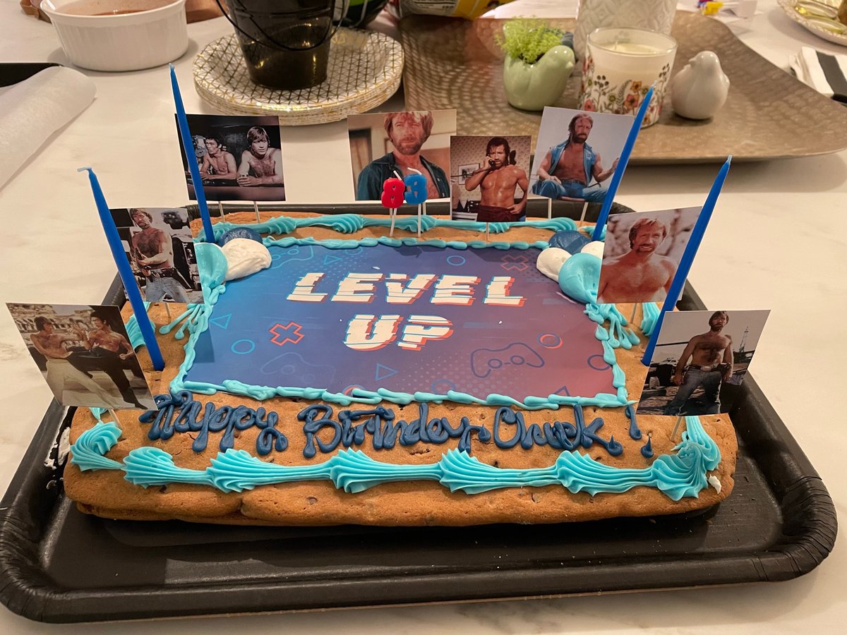 peilysoong's tweet photo. @EdCotter @chucknorris @LaurenNassetta @pcnasset @chucknorris doesn’t have birthdays. He just levels up. https://t.co/a0PXCdiMO8