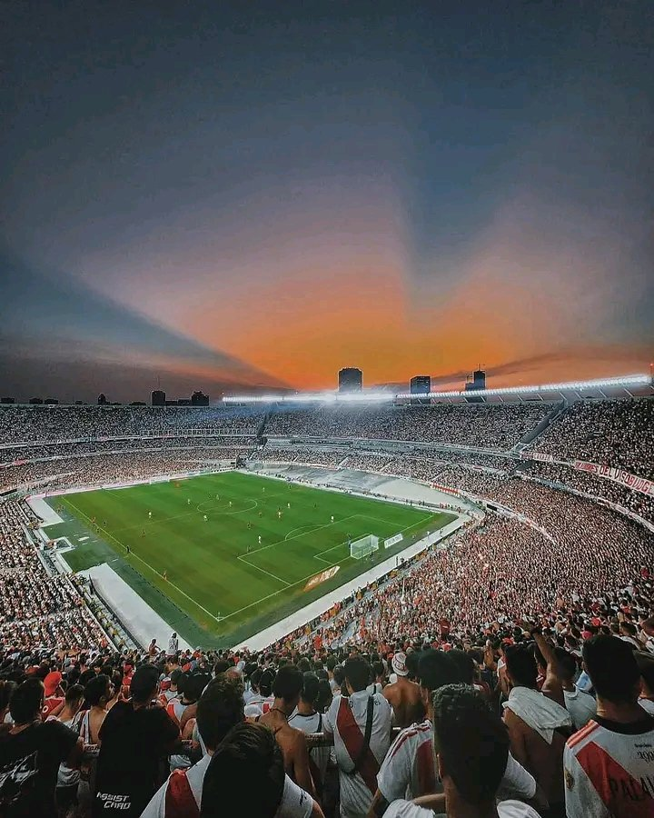 TorresErwerle's tweet photo. ¿El mejor estadio de Sudamérica? 🤩🏟️ https://t.co/twRjoOqPf8