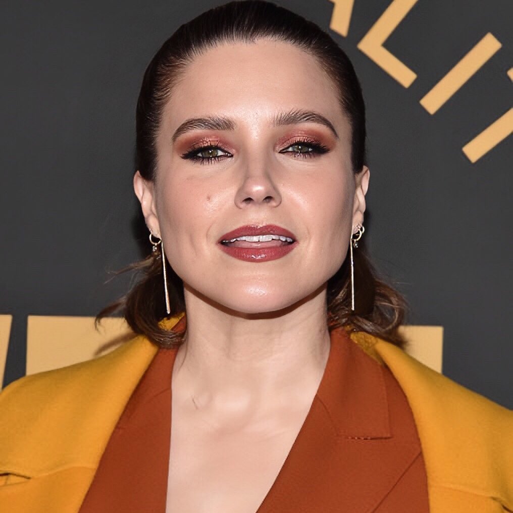 Infos Séries on Twitter "PHOTOS Sophia Bush lors d’une soirée pré oscars"