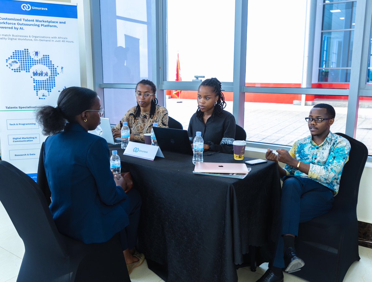 VivensUwizeyim1's tweet photo. Yesterday, I joined the @Umurava_ Team that attended the @cmu_africa Internship Fair and as a Talent Management solution builder, I liked how students were prepared. I myself enjoyed to chat with them on #AI and #ML skills and sharing how we are building our infrastructure. 👨‍🎓🧑‍🎓 https://t.co/u35W8ZNb49