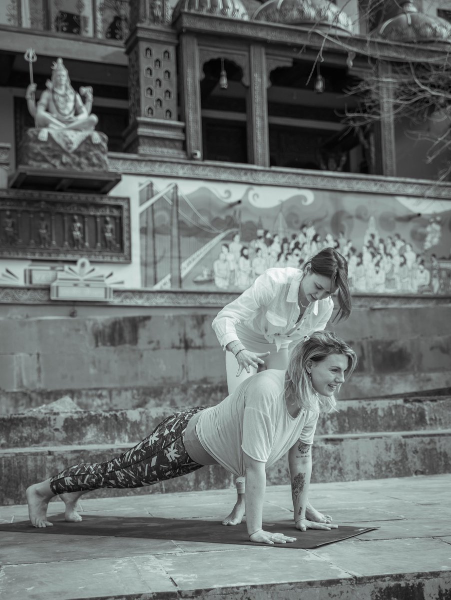 retreat_bali's tweet photo. Students will learn how to adjust and cue students in various yoga poses to help them achieve proper alignment. They will also learn about common misalignments and how to correct them to prevent injury.
Learn more-https://t.co/MJlCSSsuPD
#yogaalignment #yogateachertraining https://t.co/0zJt3yITGV