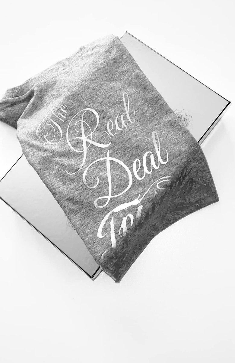 bloodlineath's tweet photo. “The Real Deal” Trujillo x BLOODLINE ATHLETICS Fight Tee

LV⚔️ Collection | @realdeal_mma 

#teamtrujillo #therealdeal #powerslap #ufc #danawhite #lasvegas #lv #teambloodlineath #fighttee #bloodlineathletics https://t.co/48FiF2Bu0y