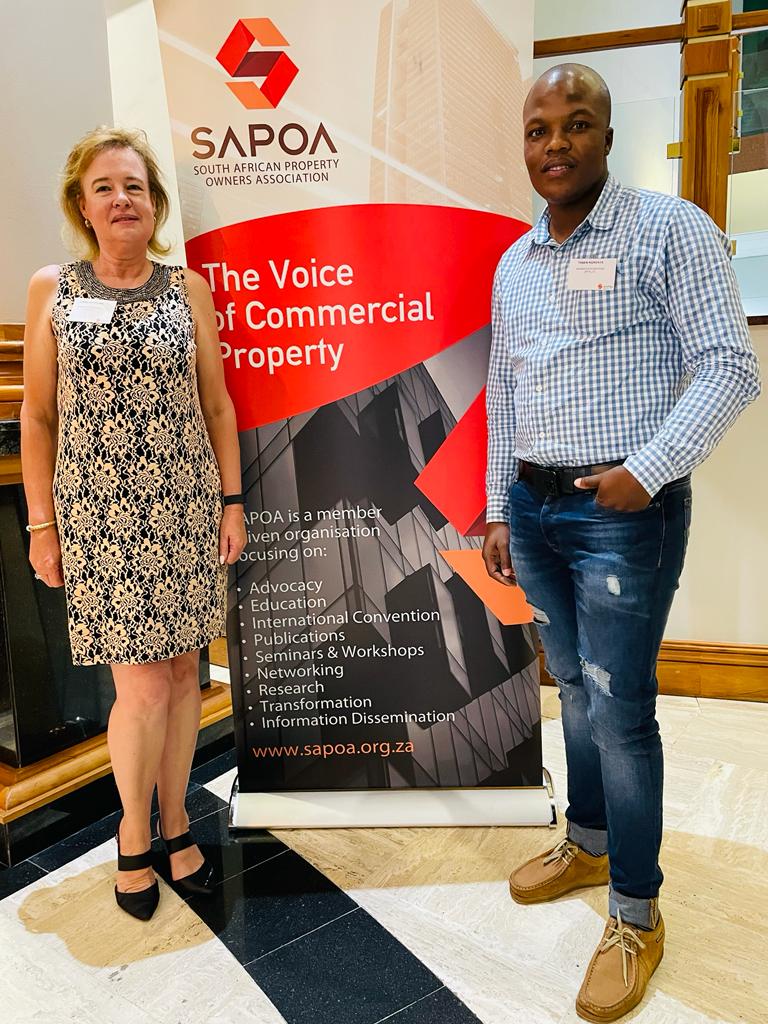 #TeamManinga have had a busy week... On Thursday evening representatives attended the SAPOA Networking Function. Pictured here are Debbie Besseling and Tabani Ngwenya. #Networking #PropertyDevelopers #Construction  #ConsultingEngineers #ProjectManagers #MechanicalEngineers
