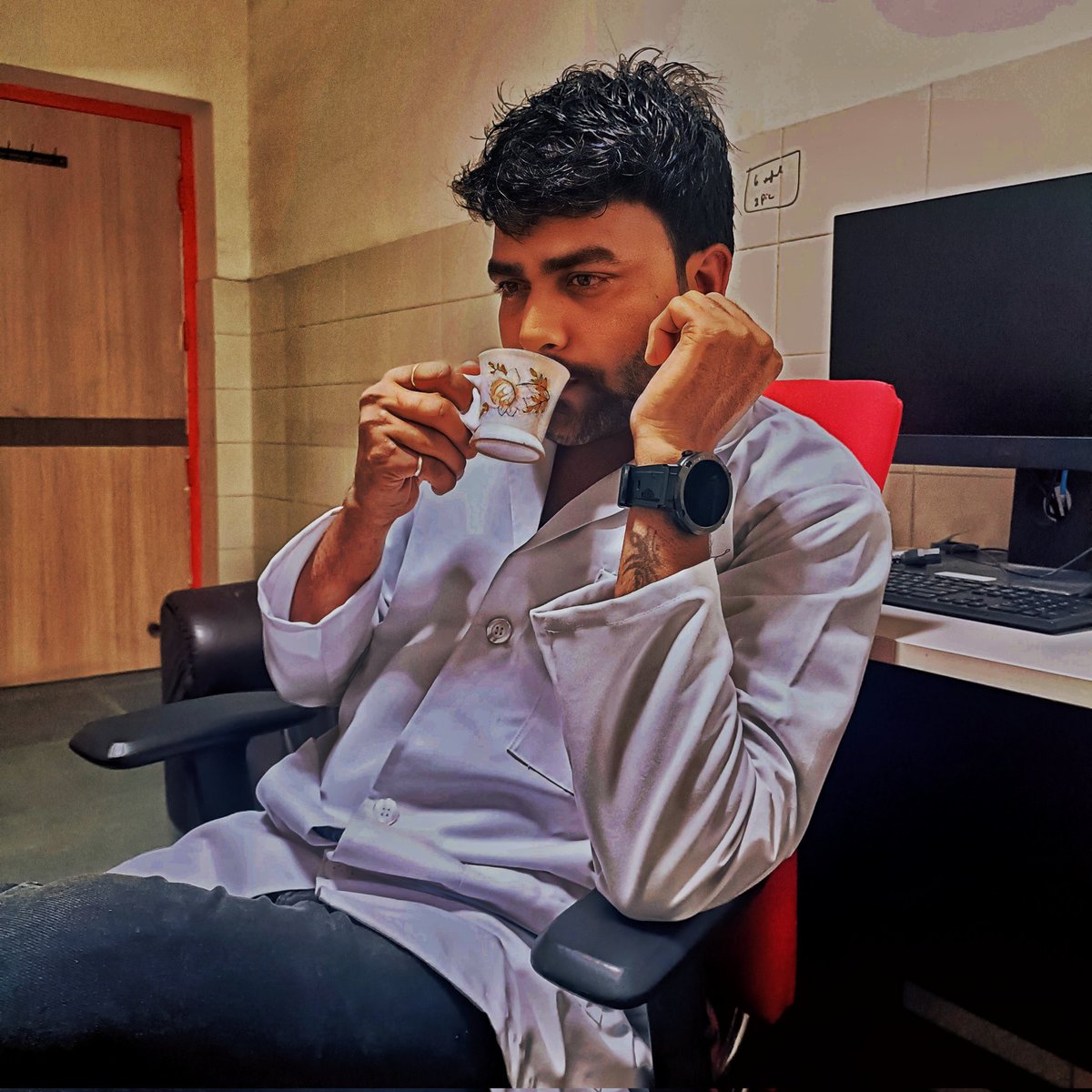 bipul_niranjan's tweet photo. #NewProfilePic https://t.co/pfLBKM0Lbx