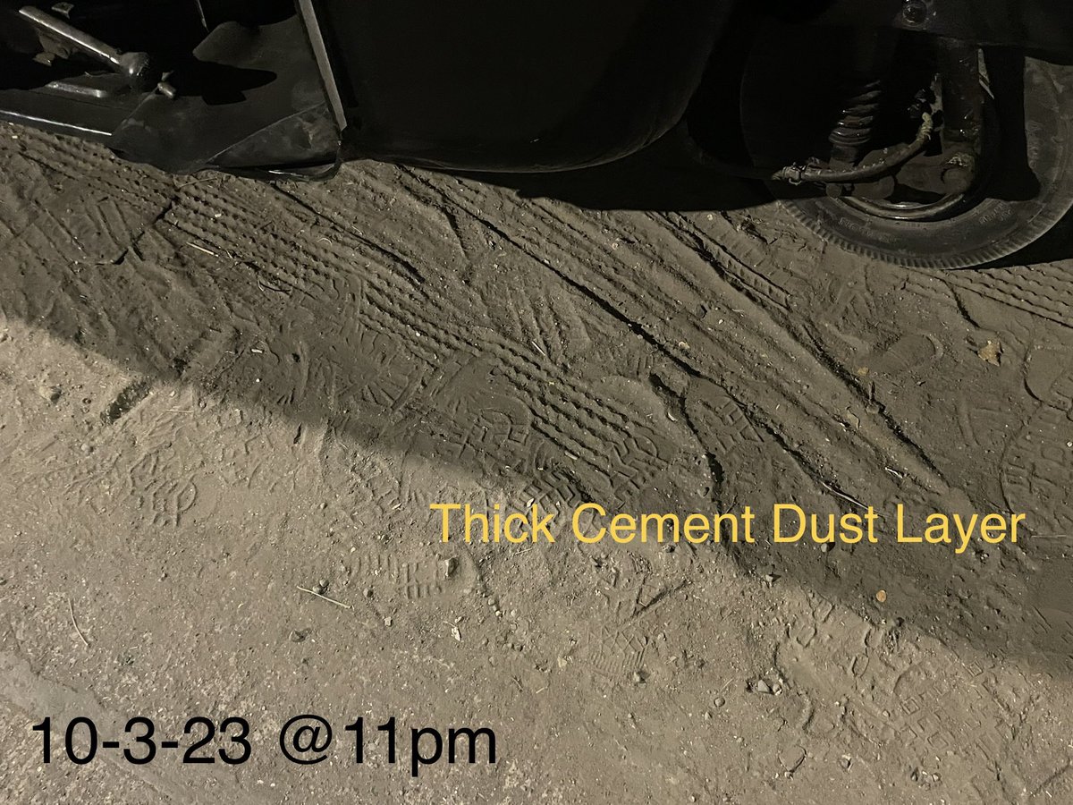 virajjs's tweet photo. Why should new residents come to stay here ? PIN: 400088
#RMCPlantsGovandi 

Existing ones suffering 😷from Cement Dust &amp; Pollution 
@tridhaatu @mybmcplanning @mybmcWardME @mybmcHealthDept @mybmcRoads @mpcb_official https://t.co/8JqriHREQW