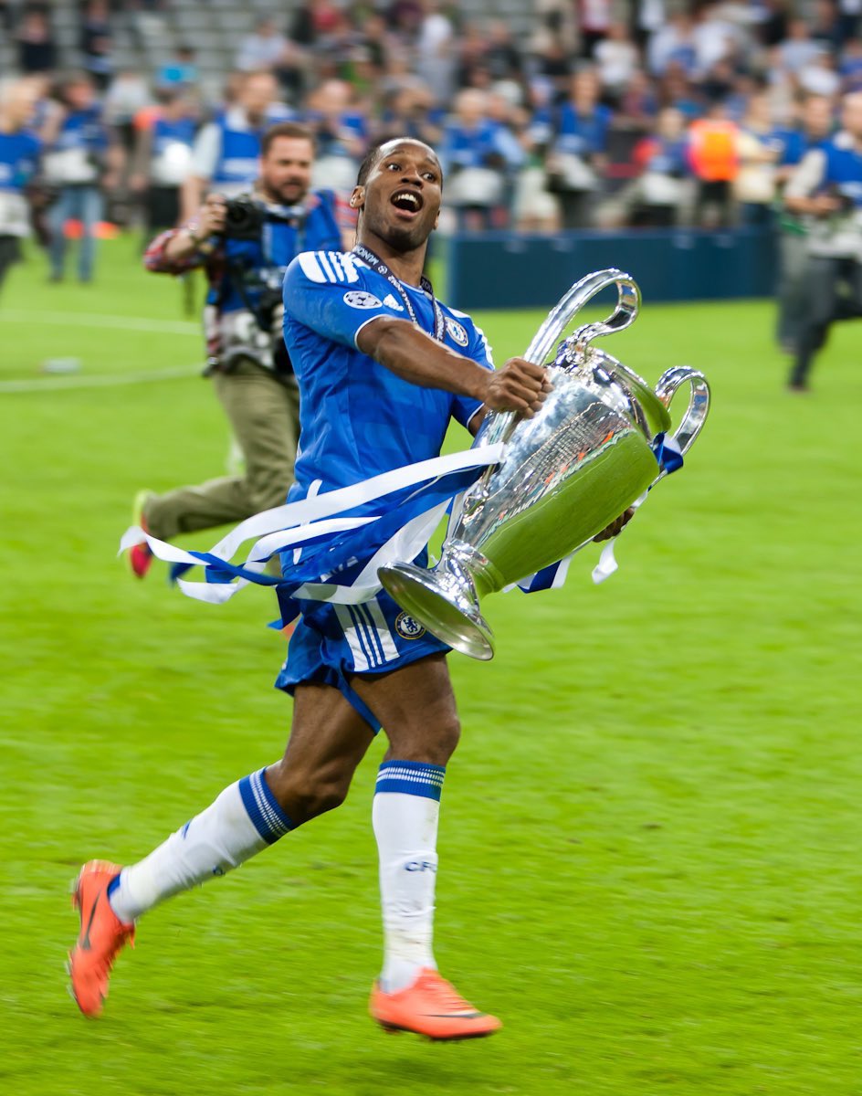 Happy birthday to king didier drogba  