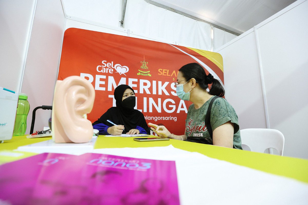 Kerajaan Selangor meneruskan program Selangor Saring di semua Jelajah #KitaSelangor Penyayang untuk tahun ini. Antara perkhidmatan yang disediakan ialah saringan telinga, pemeriksaan gigi, perkhidmatan fisioterapi, pemeriksaan mata dan lain-lain lagi.

#JelajahSelangorPenyayang