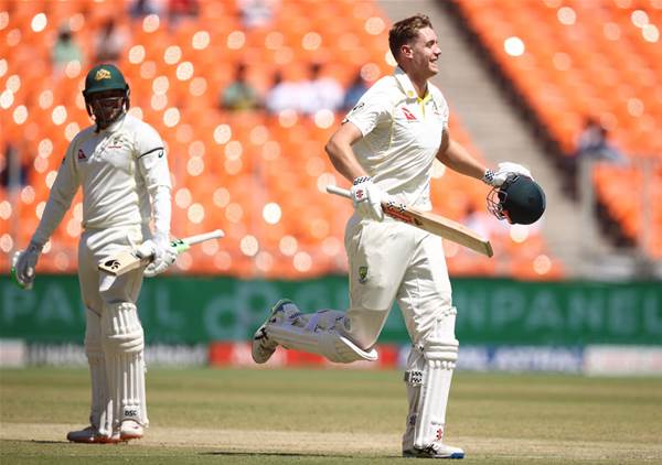 Maiden century for Green and records for Khawaja insidesport.com.au/news/indiaaust… #cricket