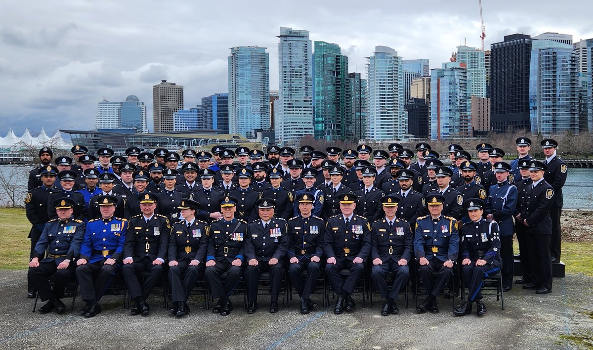 AdamPalmerRCMP's tweet image. A pleasure to attend today's #PoliceAcademy graduation ceremony &amp;amp; warmly welcome these fine new officers as they begin an honourable career of service to community - congratulations! @JIBCnews @VPDRecruiting #VancouversFinest #ThePlaceToBe @VancouverPD