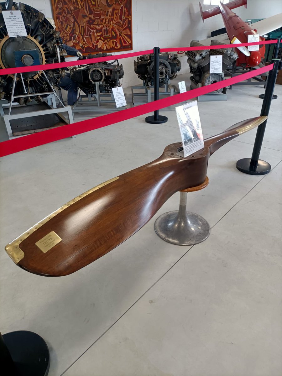 assoaeroarma's tweet image. #9marzo, delegazioni dei gruppi #HAG (Historical Aircraft Group) e #GAVS (Gruppo Velivoli Storici) della #Lombardia, in vista presso sale espositive Comando Aeroporto #Cameri. GAVS ha riconsegnato perfettamente restaurate 2 eliche per #motori velivoli storici del  1916 e anni '30