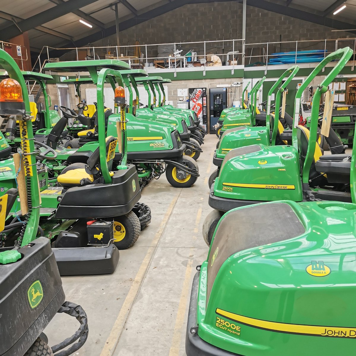 Derek Scott tweet media