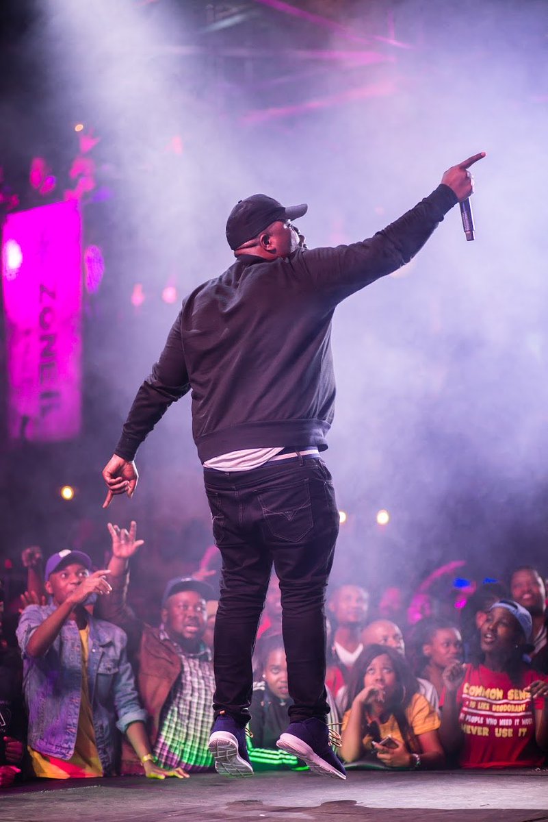 ZakweSA's tweet photo. For As Long Ngisaphefumula, Ukurepha Ngokuse Qopheleni Eliphezulu Ngeke Kuye Ndawo!!!
#BIS2
#ZakweAlbum https://t.co/bZxLq9ZibE