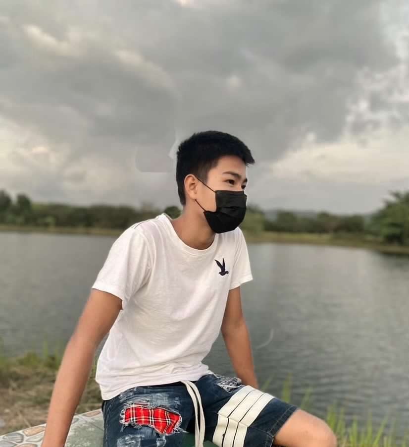 KhinSod's tweet photo. ไม่หล่อไม่รวยแต่ควยเราใหญ่😃🥱
#ทุ่งสง #นครศรีธรรมราช https://t.co/mHLliVHPng