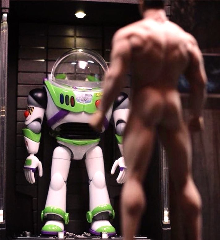 Naked guy and Buzz Lightyear suit? This is really cool. #nsfw #men #naked #nude #exposed #public #publicnaked #publicnude #exhib #exhibitionist #ass #fun