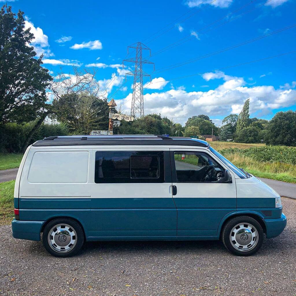 t4_family's tweet photo. Side shot Saturday!
It won’t be long before the longer days are back and we can get back out in the evenings.
#vwcamper #vwcampervan #vwt4 #vwt4camper #vwlove #vwlovers #vwtransporter #transporter #transportert4 #modifiedvans #diycampervan #vwvanlife #… https://t.co/NNrmITCkNj https://t.co/suGLiuadFe