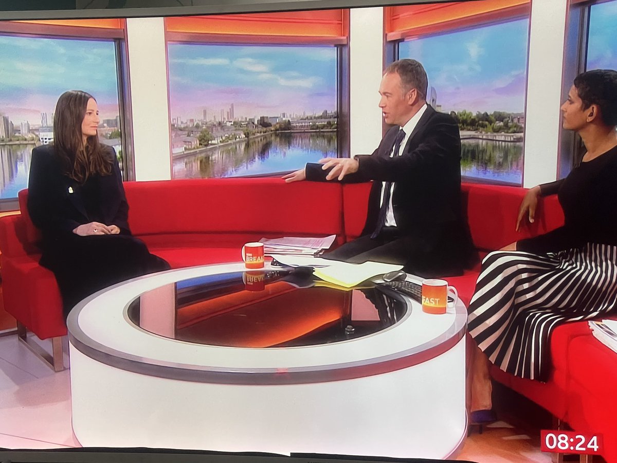 Fantastic to see Tourette’s device trial research being featured on <a href="/BBCBreakfast/">BBC Breakfast</a> this morning with <a href="/jackson684/">Stephen Jackson</a> explaining the research and <a href="/EmmaJMcNally/">Emma McNally</a> <a href="/tourettesaction/">Tourettes Action</a> on the sofa. <a href="/neupulseuk/">Neupulse</a> <a href="/NavtejJohal/">Navtej Johal</a> <a href="/notts_psych/">School of Psychology, University of Nottingham</a>