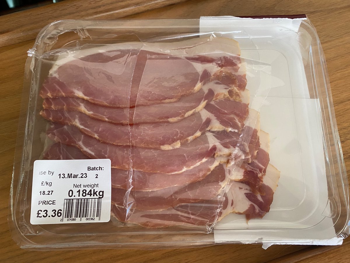 JamesMinton8's tweet photo. @coopuk where do I go to find my missing bacon. Not felt pain and disappointment like this since my hamster died in 1989. Pretty sure I could have got better rashers off it too! 💔 https://t.co/ggDomgsaTy