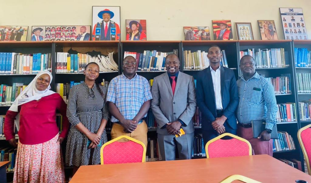 umiguildunion's tweet photo. A team from the UMI Guild cabinet paid a courtesy visit to UMI Mbale branch had a talk with all the participants and class Presidents all in a bid to smoothen the academic and social challenges faced.   @UMIUganda @KibazoPeter @tugendeafric https://t.co/EPPyIspKBV