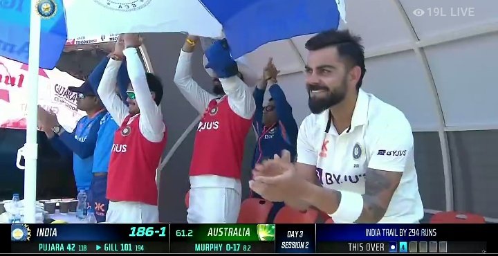 Kohli's smile when Gill completed his 100 is everything 🥹♥️