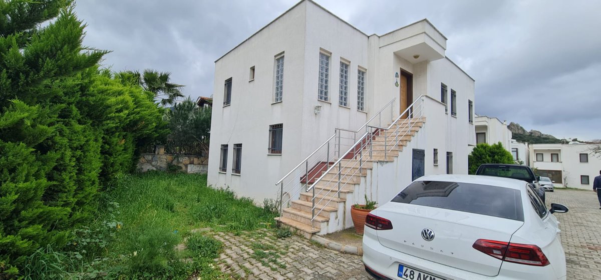 bodrum_cetin's tweet photo. #bodrum  #Gündoğan Merkezde Satılık 3+1 Dubleks
Site içeresinde 400 m2 arsa payına sahip ve müstakildir.
-160 m2 kapalı alan 180 m2 brüt alana sahiptir.
-Açık mutfak salon 3 yatak odası 2 banyo/wc 1 misafir wc olarak planlamıştır.

☎️0533 313 27 14

https://t.co/wl8Upb6zuq https://t.co/n6hOwLLH7c