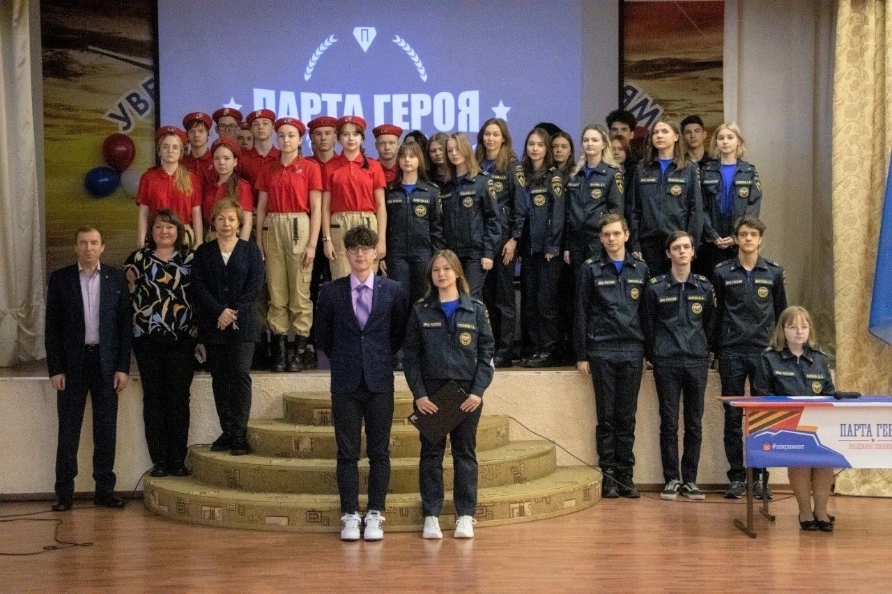 фото школ мурманска