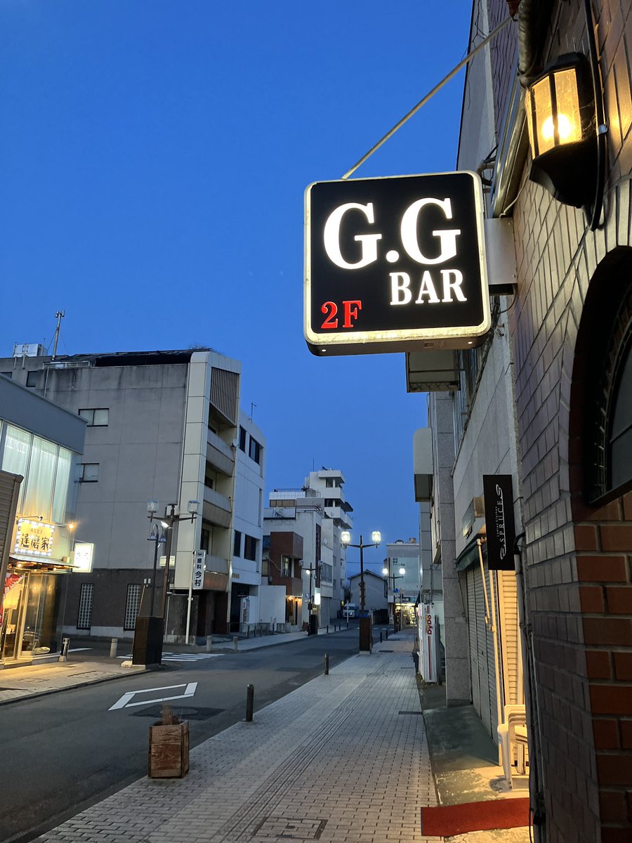 hayatrombone's tweet photo. 感謝しかありません。
今日は寄れなかったけど。
#GGBAR https://t.co/KsH2wTdx94