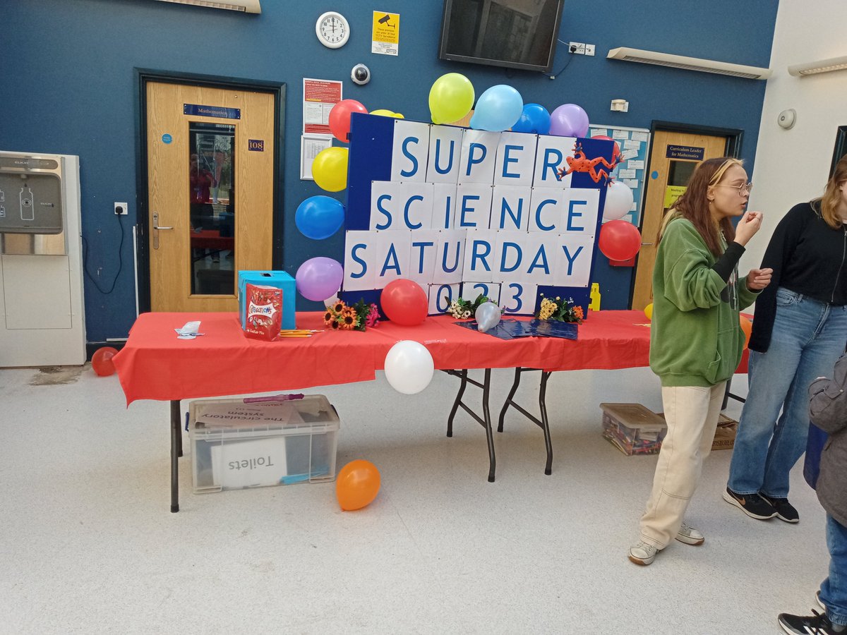 CNSScience's tweet photo. Super Science Saturday @cns_school is underway. Come and join us anytime before 3pm for lots of hands on Science fun https://t.co/v7GSeaHRXi