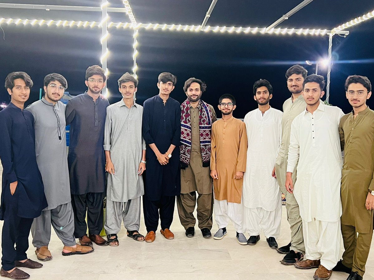 iAsadRahimoon's tweet photo. Farewell Party arranged in the honour of Final Year Batch 2K17-18 of Indus Medical College & Hospital, Tando Muhammad Khan at Ziyafat Restaurant - Hyderabad - Badin Rd.
#IMCians #Doctors #FarewellParty ❤️🥀🙏
@aftab_dahanii https://t.co/1p4S8uLoxG