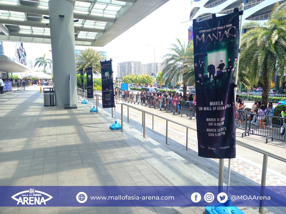 MOAArena's tweet photo. Raise your lightsticks and get your fanchants ready, Day 1 of #SKZinMNL2023 is happening tonight! 🕷️

#StrayKidsAtMOAArena is presented by @pulpliveworld 

#MANIAC_IN_MANILA 
#ArenaSafe
#ChangingTheGameElevatingEntertainment https://t.co/UxqUrwaLuK