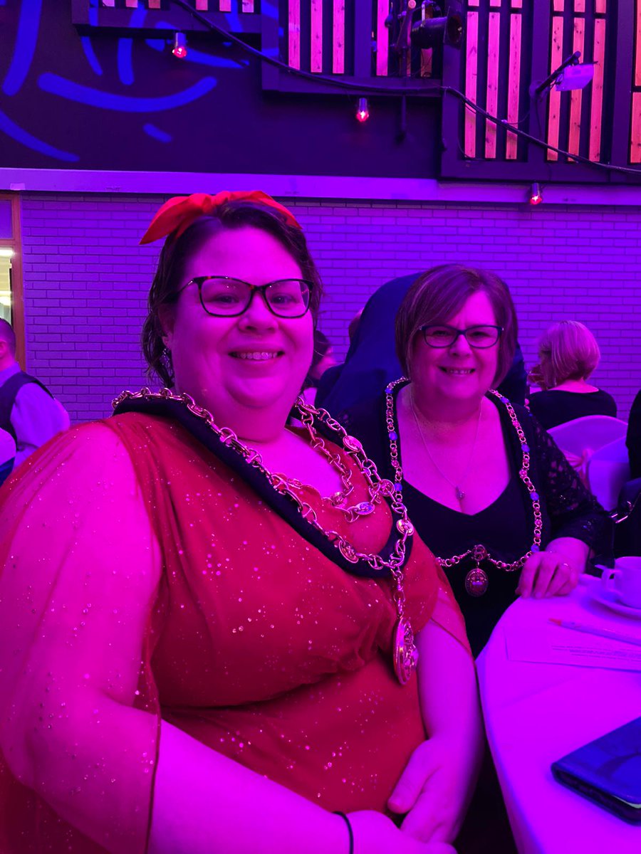 Congratulations to all the winners and runners up at the Love Barrow awards last night. Our Councillors, including the Mayor team, had the best time celebrating with you all ♥️