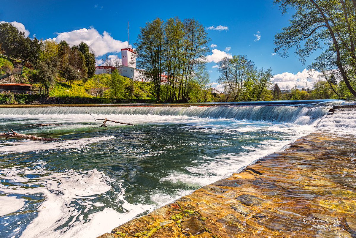 silvinoda_silva's tweet photo. Alba River. Coja, Arganil. Coimbra, Portugal
#river #coja #arganil #sky #landscape #forest #trees #green #summer #water #refletion #blue #waterfall #nature #winter #park #sand #rocks #travel #flowers https://t.co/qUJR3eSi4z