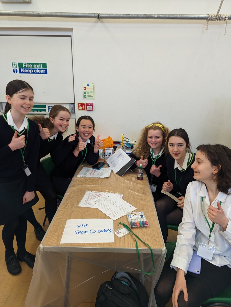 CompSci_WHS's tweet image. Here we are again! @WimbledonHigh are back at our first in-person #firstlegoleague regional competition. Looking forward to meeting the other teams and the judges. Teamwork makes the dream work! 🍏