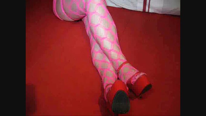 https://t.co/Xjm2sxIu1A My holes and you !!!!!! https://t.co/zCM9vIfQUi<a href="/tag/realloyalfans"class="tags"><span>#realloyalfans</span></a>