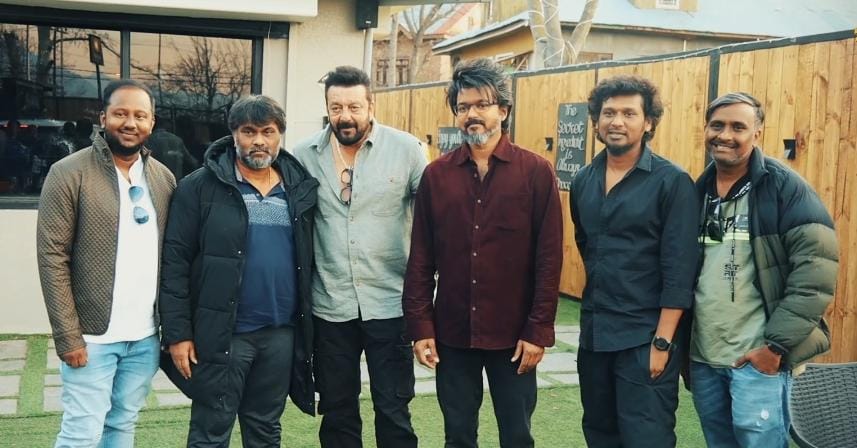 Karthikravivarm's tweet photo. #LEO Team https://t.co/utCmJIMY5t
