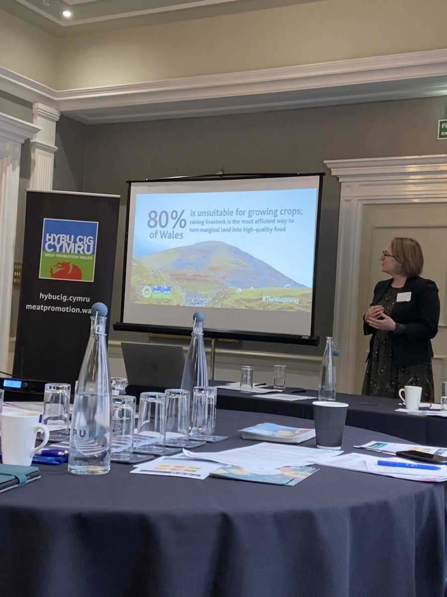 HybuCigCymru's tweet photo. Our Head of Sustainability @RachMD2 explaining #TheWelshWay of farming at our teachers conference in Cardiff today.
βThe way we farm in Wales is extensive and there is a lot we can be proud of.β
π±ππ https://t.co/Gk96ONvc9y